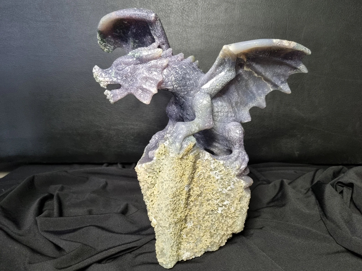 Grape Agate Dragon with Wing Carving - Beautiful Art Grape Agate Carved Dragon - Very Detail and Top Quality Sculpture