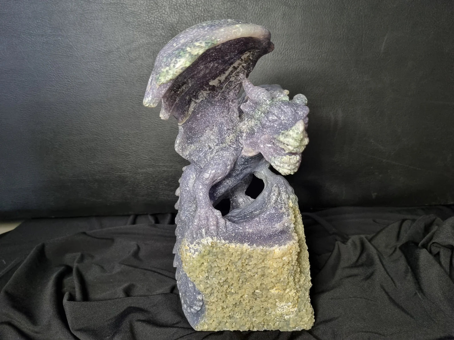 Grape Agate Dragon with Wing Carving - Beautiful Art Grape Agate Carved Dragon - Very Detail and Top Quality Sculpture