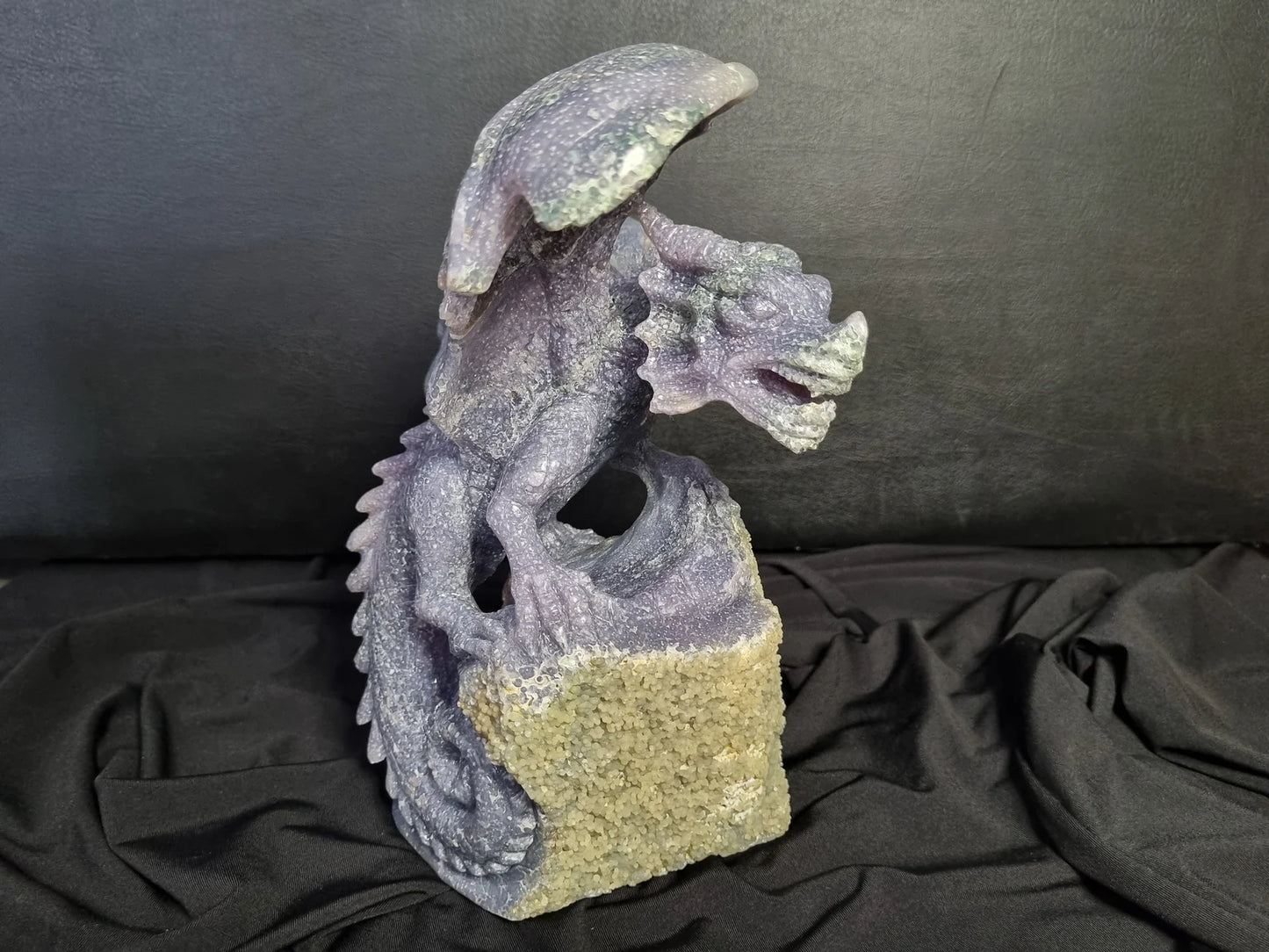 Grape Agate Dragon with Wing Carving - Beautiful Art Grape Agate Carved Dragon - Very Detail and Top Quality Sculpture